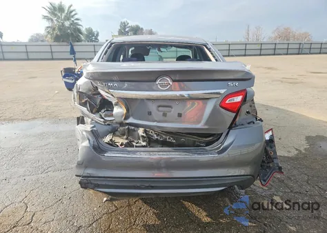 2016 Nissan Altima 2.5 z USA, uszkodzony, nr VIN 1N4AL3AP9GC240316